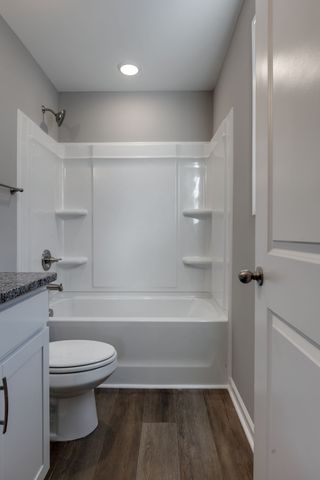 1216B Paradise Hill Rd, Clarksville, TN 37040