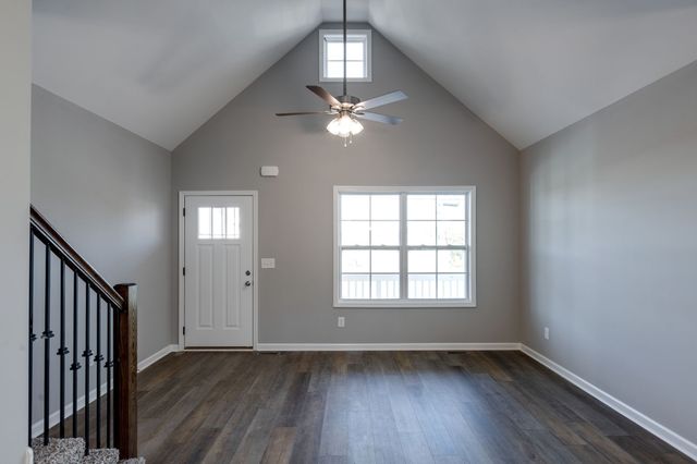 1216B Paradise Hill Rd, Clarksville, TN 37040