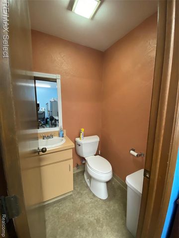 2425 Austin Parkway, Flint, MI 48507