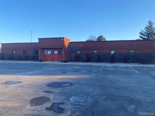 2425 Austin Parkway, Flint, MI 48507