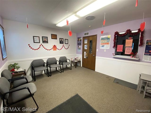 2425 Austin Parkway, Flint, MI 48507