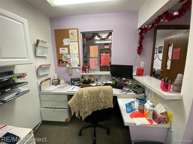 2425 Austin Parkway, Flint, MI 48507