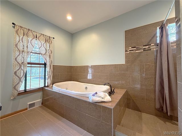 1362 Town Line Road, Lancaster, NY 14004