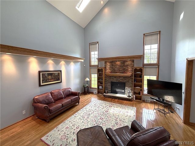 1362 Town Line Road, Lancaster, NY 14004