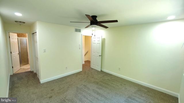 41 PEREGRINE DR, Voorhees, NJ 08043