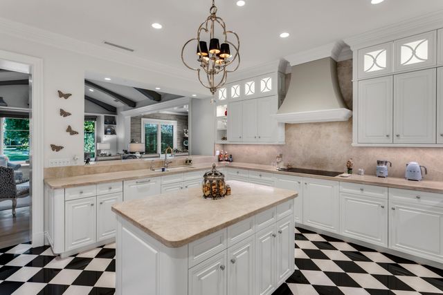 12980 Sabal Chase, Palm Beach Gardens, FL 33418