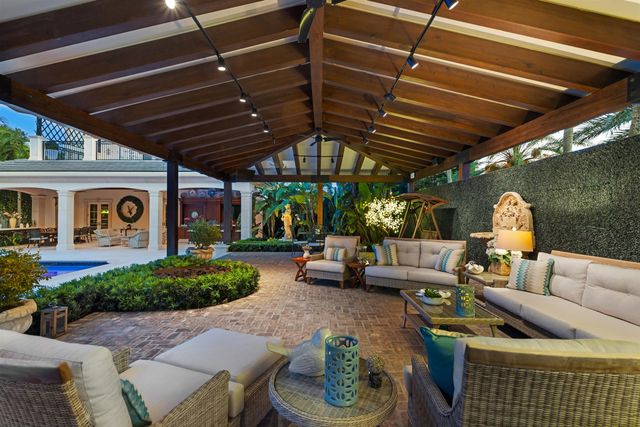 12980 Sabal Chase, Palm Beach Gardens, FL 33418