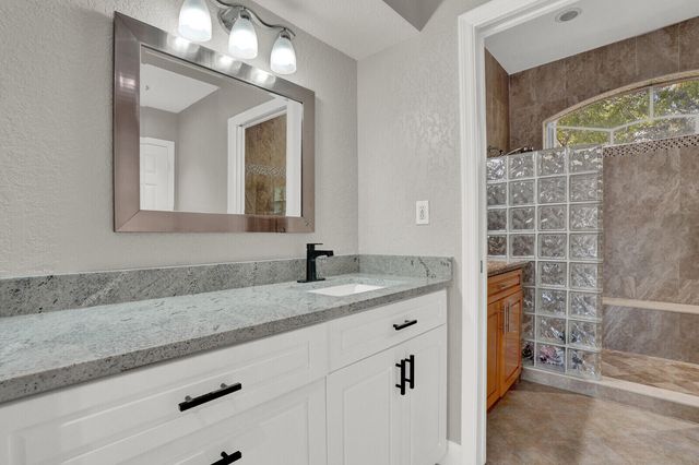 8512 NW 45th Street, Coral Springs, FL 33065