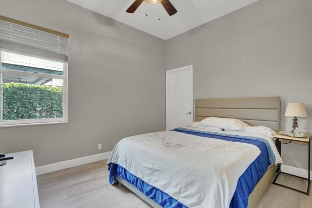 8512 NW 45th Street, Coral Springs, FL 33065