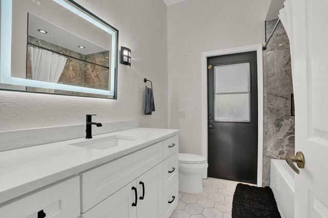 8512 NW 45th Street, Coral Springs, FL 33065