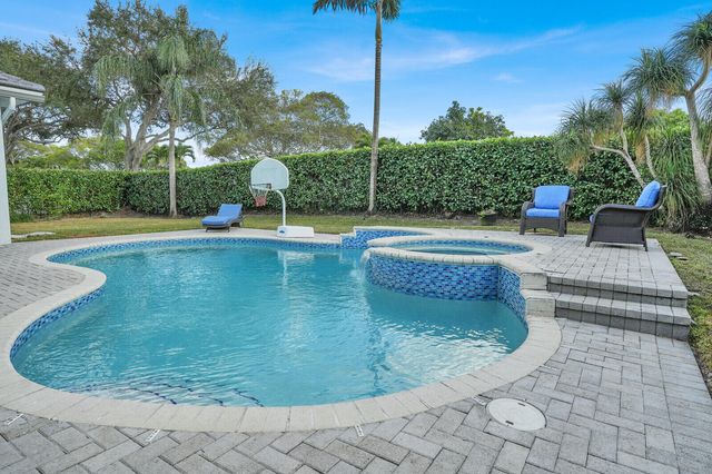 8512 NW 45th Street, Coral Springs, FL 33065