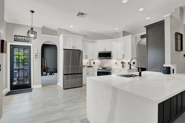 8512 NW 45th Street, Coral Springs, FL 33065