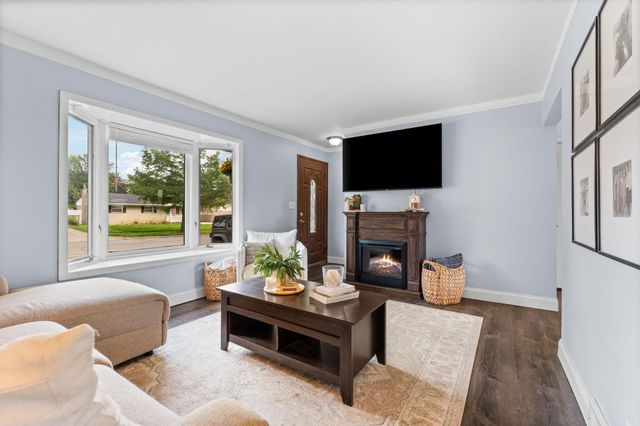 216 Harper Drive, Saline City, MI 48176