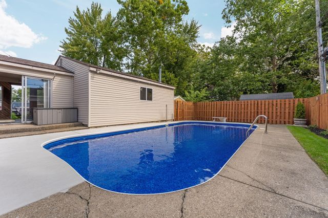 216 Harper Drive, Saline City, MI 48176