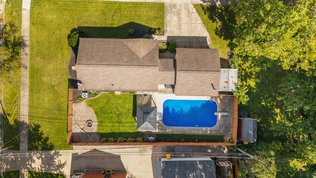 216 Harper Drive, Saline City, MI 48176