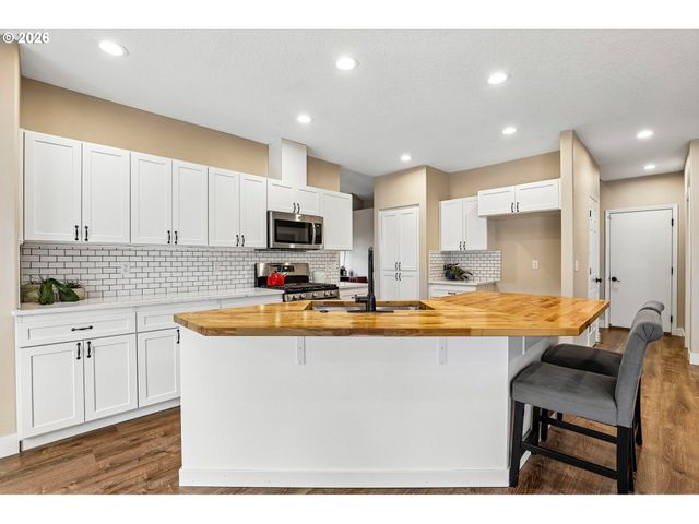 2608 Ne 164TH Ave, Vancouver, WA 98684
