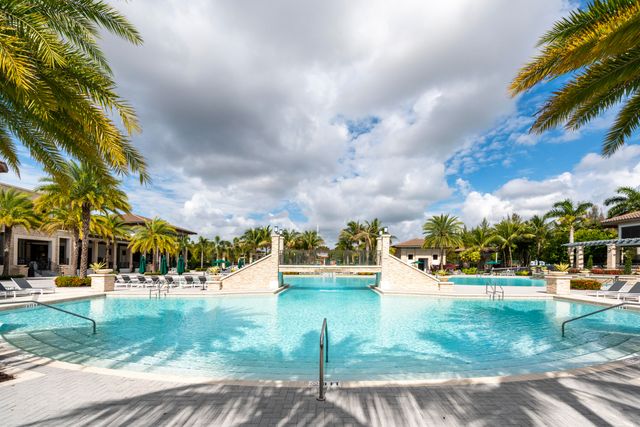 7925 NW 104th Avenue 24, Doral, FL 33178