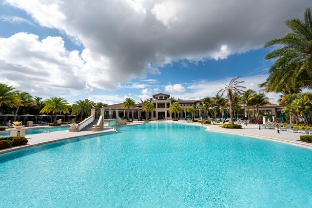 7925 NW 104th Avenue 24, Doral, FL 33178