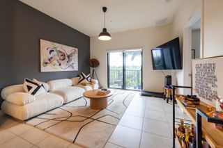 7925 NW 104th Avenue 24, Doral, FL 33178
