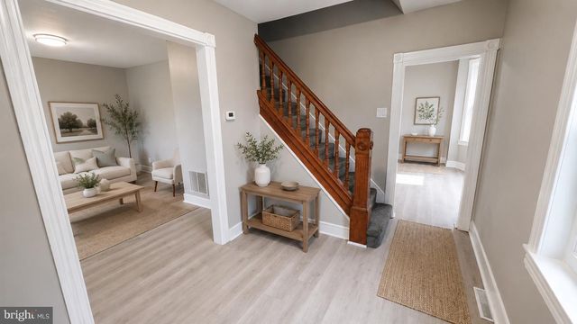 1112 ELMWOOD AVE, Sharon Hill, PA 19079