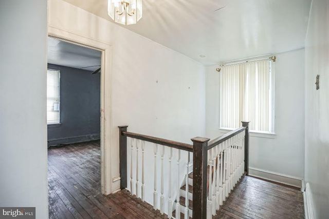 504 E GODFREY AVE, Philadelphia, PA 19120