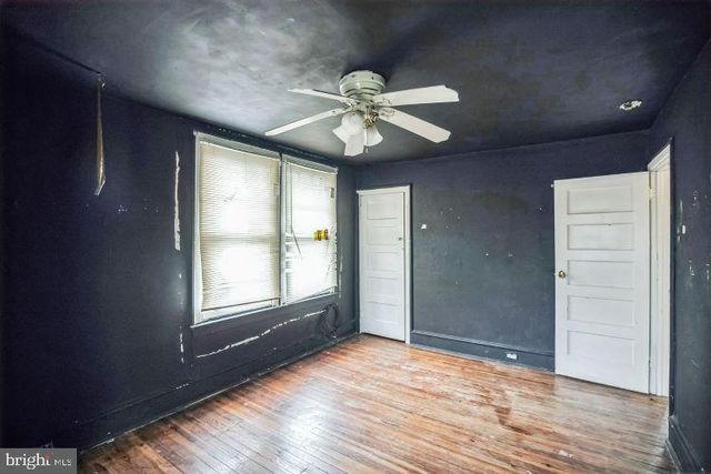 504 E GODFREY AVE, Philadelphia, PA 19120
