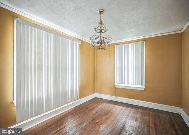 504 E GODFREY AVE, Philadelphia, PA 19120