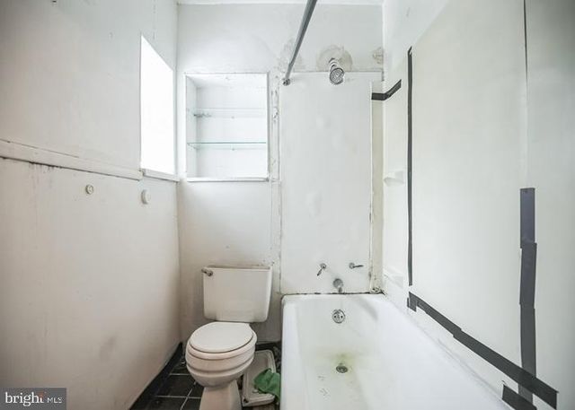 504 E GODFREY AVE, Philadelphia, PA 19120