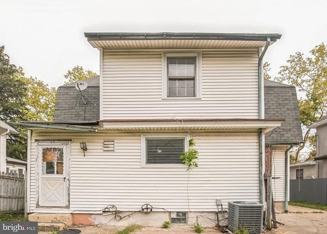 504 E GODFREY AVE, Philadelphia, PA 19120