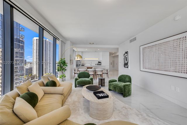 700 NE 24th St 1107, Miami, FL 33137