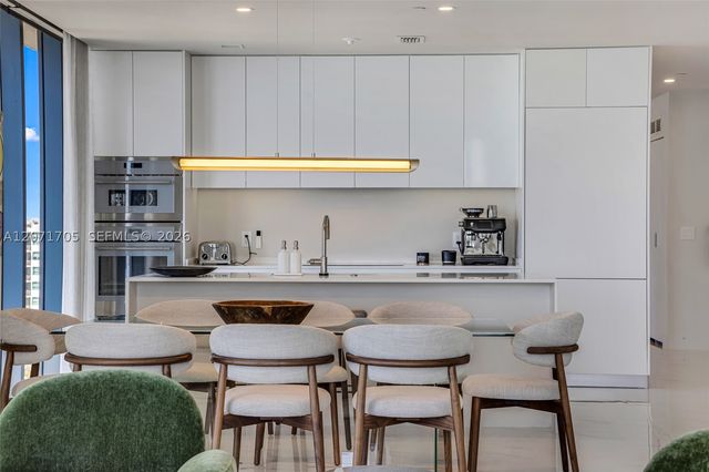 700 NE 24th St 1107, Miami, FL 33137