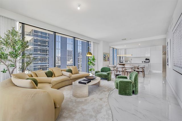 700 NE 24th St 1107, Miami, FL 33137