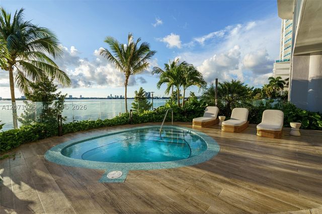 700 NE 24th St 1107, Miami, FL 33137