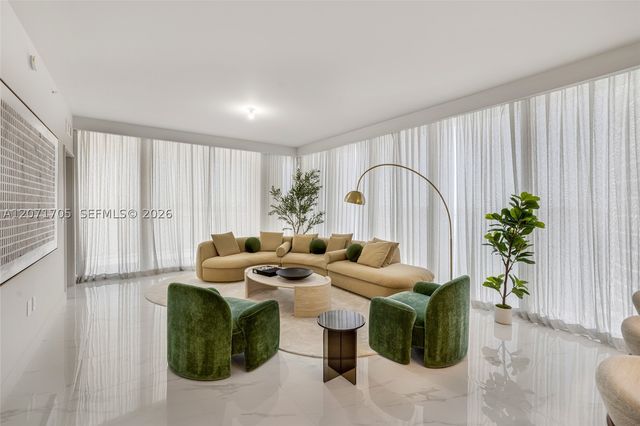 700 NE 24th St 1107, Miami, FL 33137
