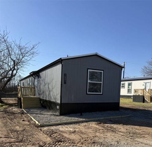 1521 Lark Court, Pelican Bay, TX 76020