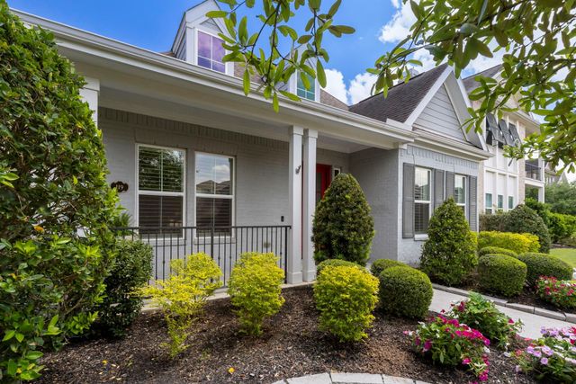 119 Bonnie Ridge Circle, Shenandoah, TX 77384