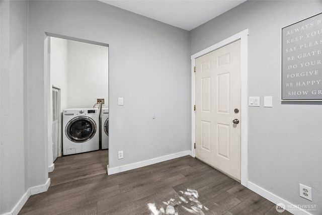 40402 66th Avenue E, Eatonville, WA 98328