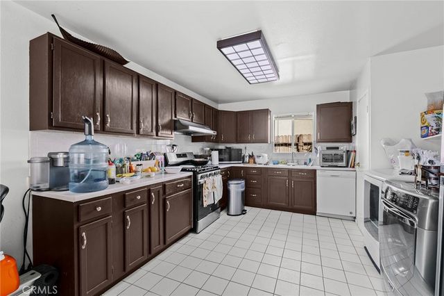 6233 Rosemead, Temple City, CA 91780