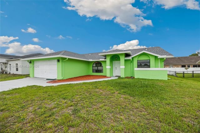 1737 NW Nanton Street, Palm Bay, FL 32907