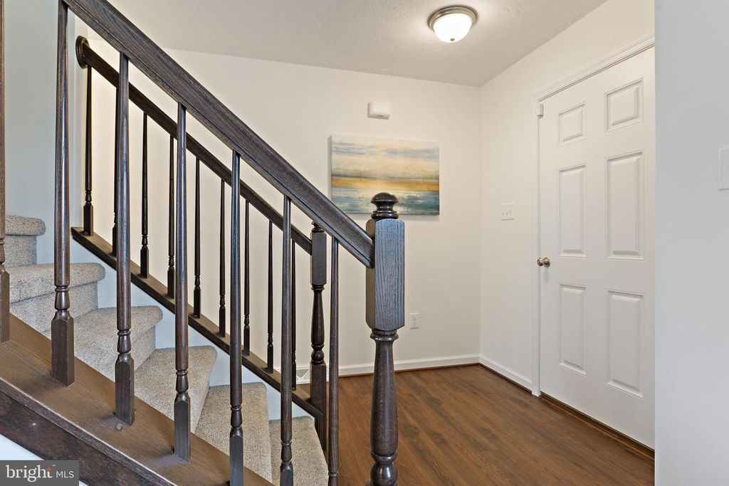 Image 2 of property listing at 6 LITTLE WAY #64, Hanover, PA 17331