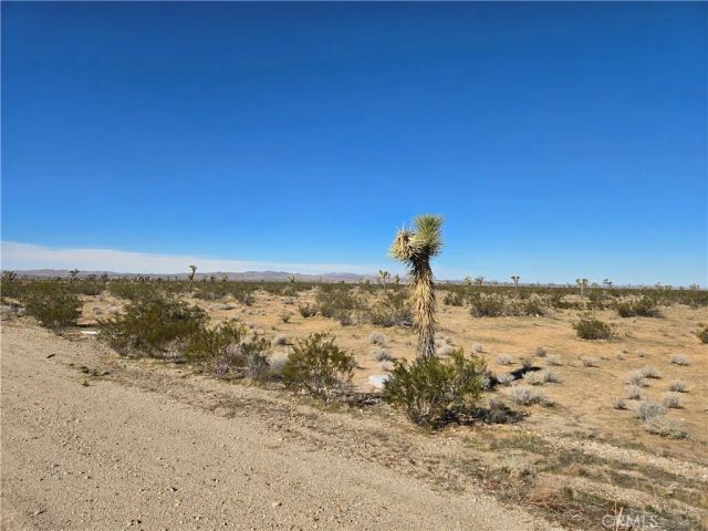 0 Nichols, Adelanto, CA 92301