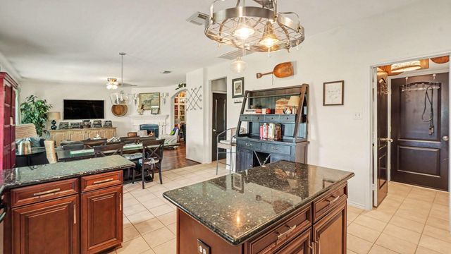 1719 Manor Drive, Baytown, TX 77521