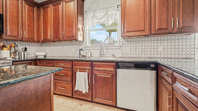 1719 Manor Drive, Baytown, TX 77521