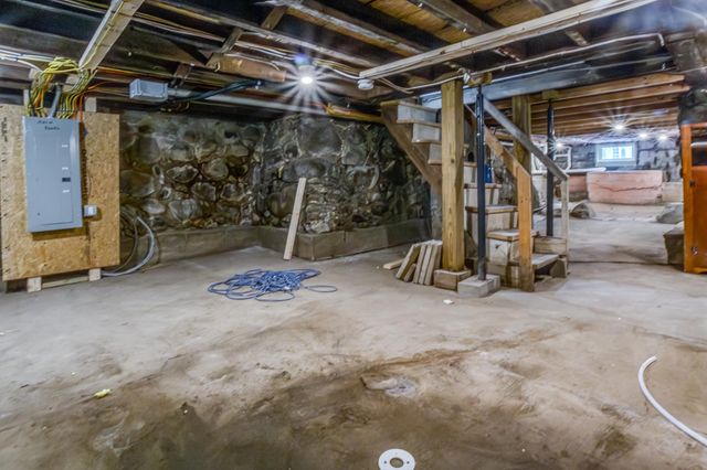 1299 Lake Shore Road, Manchester, NH 03109