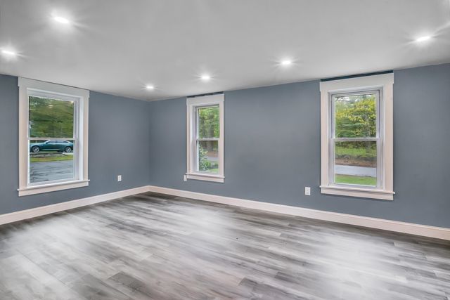 1299 Lake Shore Road, Manchester, NH 03109
