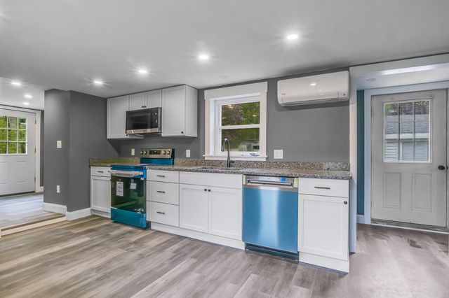 1299 Lake Shore Road, Manchester, NH 03109