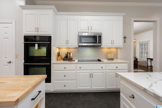 2821 LAKE CREST DRIVE, Tuscaloosa, AL 35406