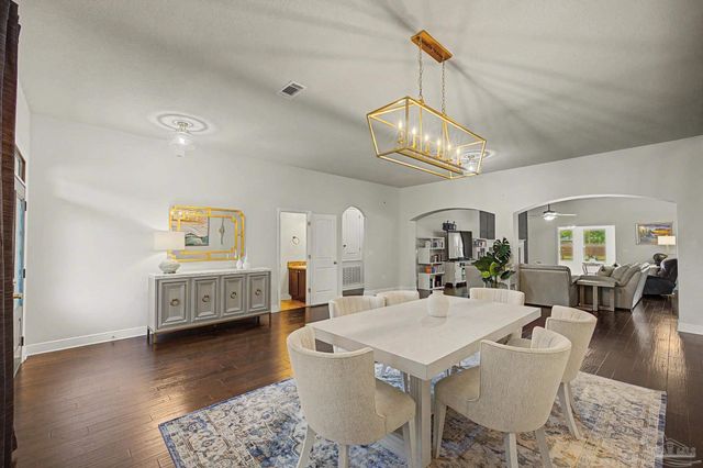 9177 Iron Gate Blvd, Milton, FL 32570