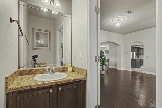 9177 Iron Gate Blvd, Milton, FL 32570