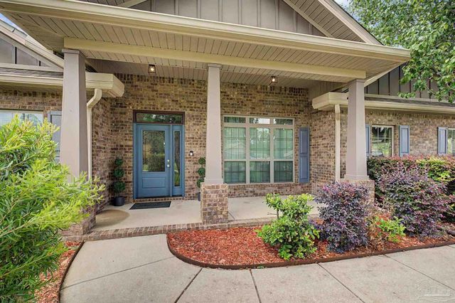 9177 Iron Gate Blvd, Milton, FL 32570